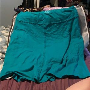 Cute and comfy Prana skirt